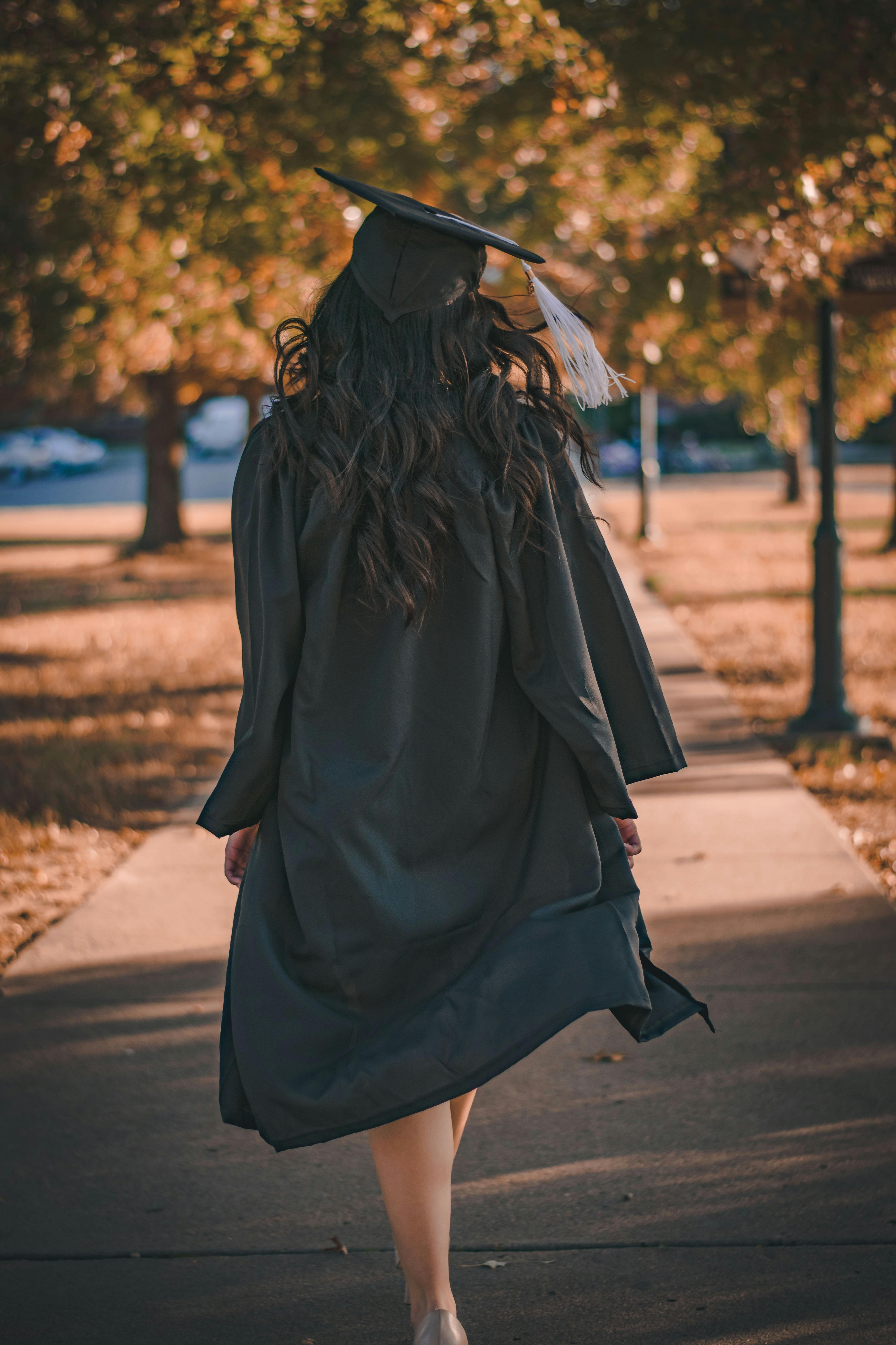 ["graduation"]