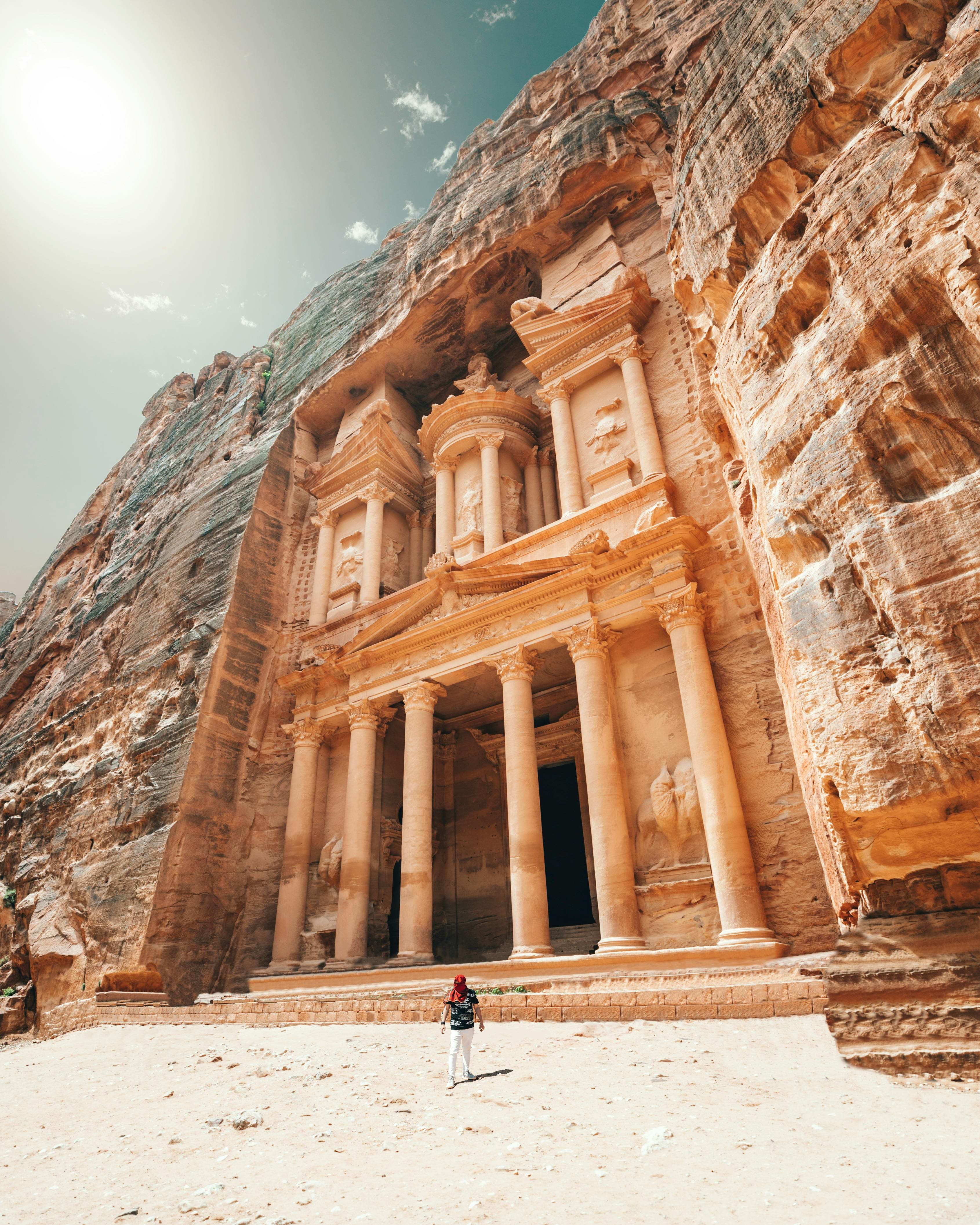 ["travel","architecture"]